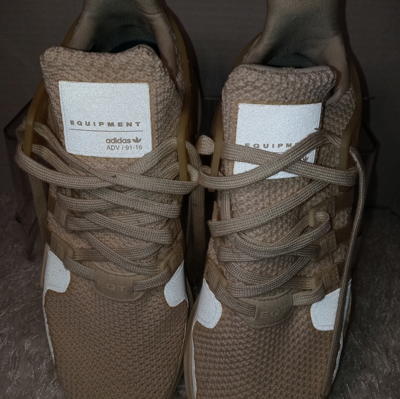 Adidas Equipment Line Adv 9116 - Picture 2 of 6